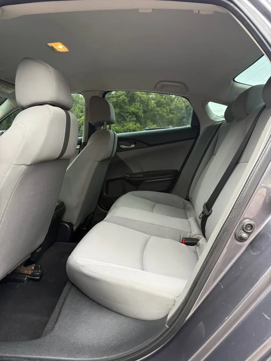 2017 Honda Civic 10th Gen - Image 13 of 20