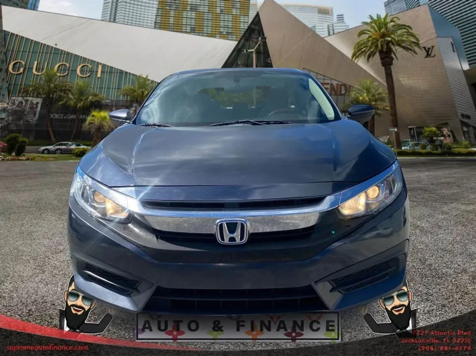 2017 Honda Civic 10th Gen - Image 7 of 19