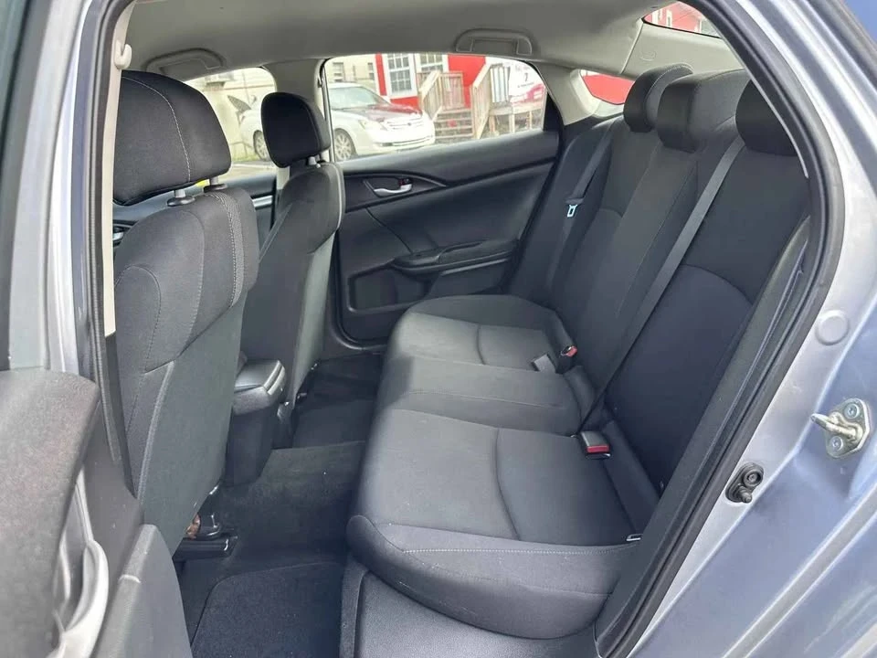 2017 Honda Civic 10th Gen - Image 9 of 11