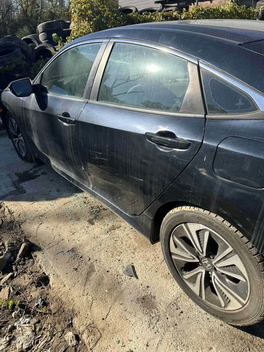 2017 Honda Civic 10th Gen - Image 7 of 8
