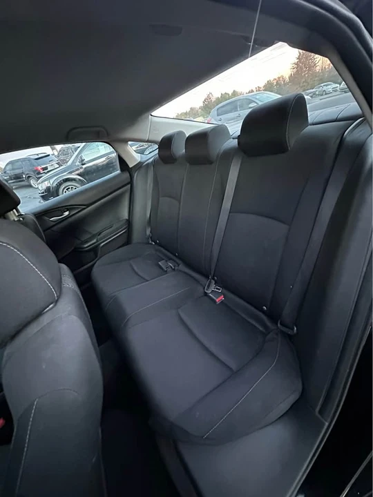2017 Honda Civic 10th Gen - Image 8 of 11