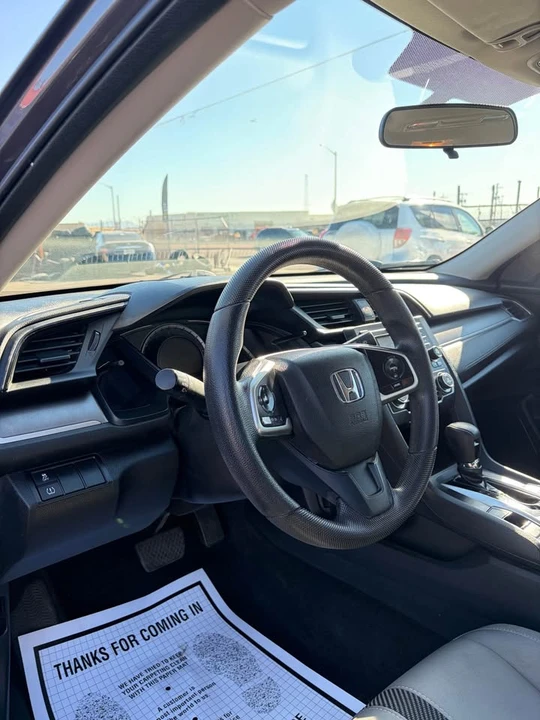 2017 Honda Civic 10th Gen - Image 11 of 12