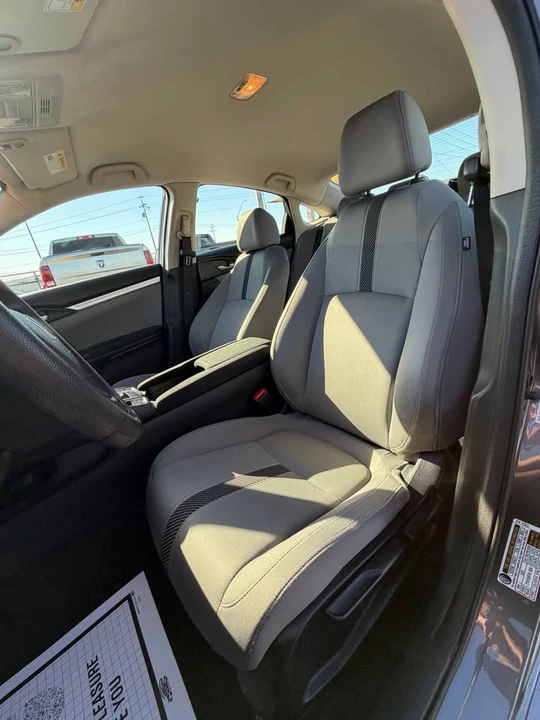 2017 Honda Civic 10th Gen - Image 8 of 12