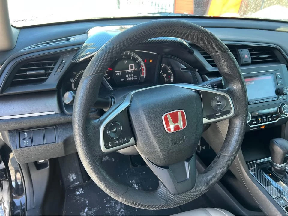 2017 Honda Civic 10th Gen - Image 12 of 14