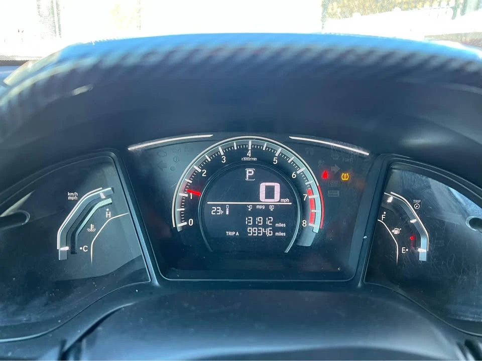 2017 Honda Civic 10th Gen - Image 5 of 14