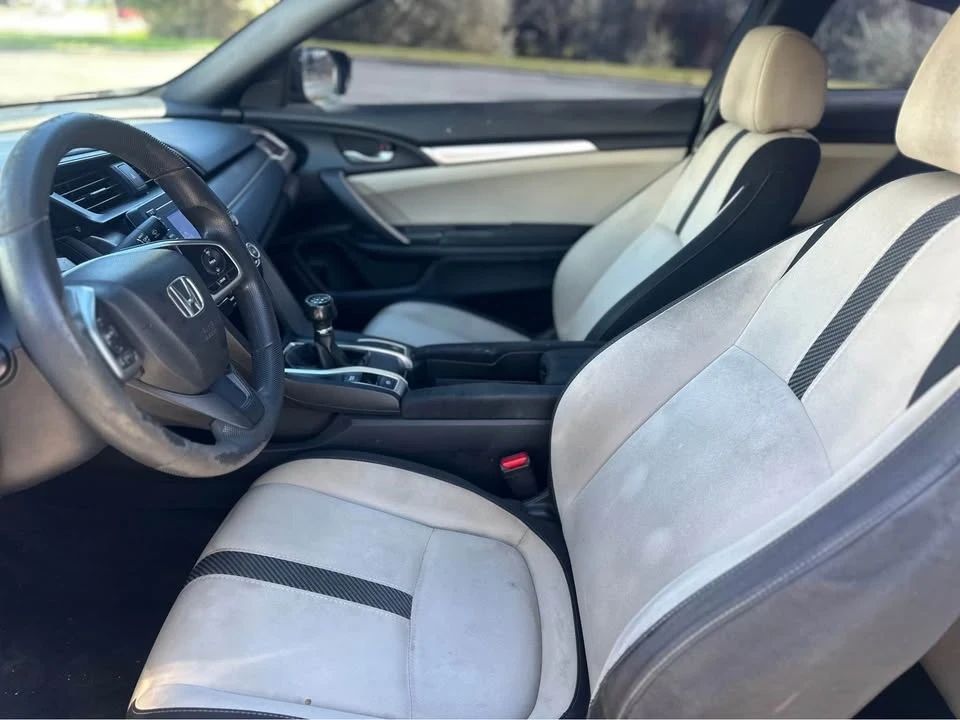 2017 Honda Civic 10th Gen - Image 8 of 11