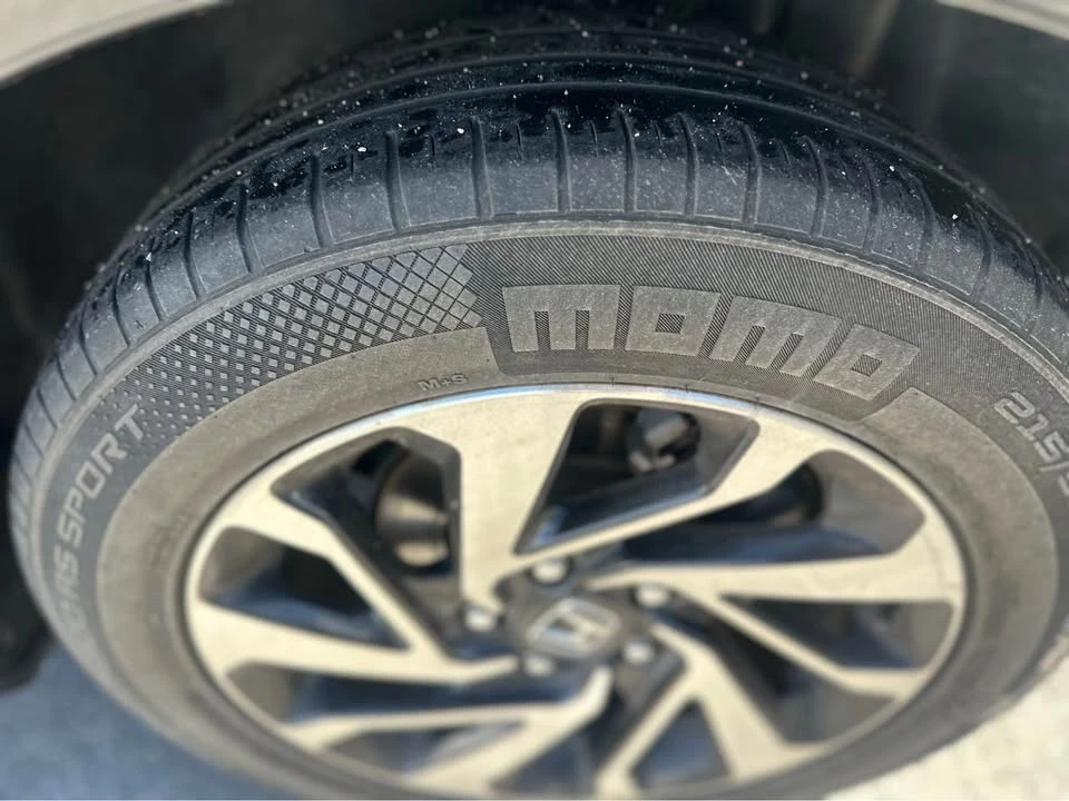 2017 Honda Civic 10th Gen - Image 5 of 11