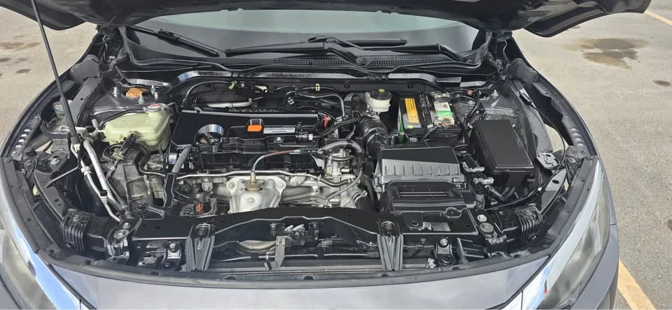 2017 Honda Civic 10th Gen - Image 6 of 8