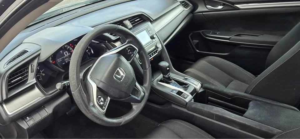 2017 Honda Civic 10th Gen - Image 3 of 8