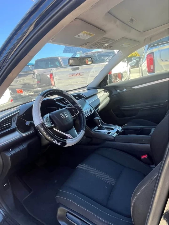 2017 Honda Civic 10th Gen - Image 13 of 16