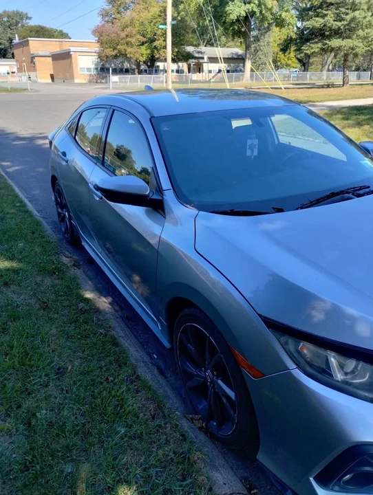 2017 Honda Civic 10th Gen - Image 4 of 6