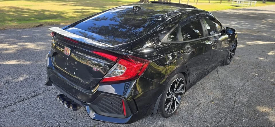 2017 Honda Civic Si 10th Gen - Image 7 of 13