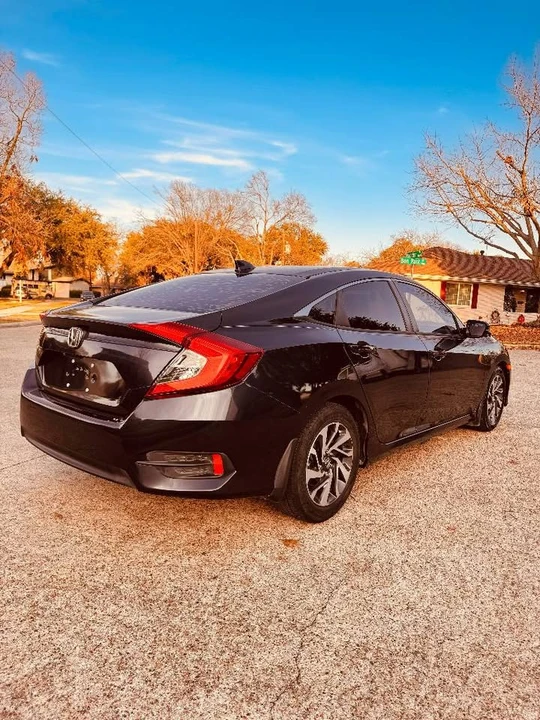 2017 Honda Civic Si 10th Gen - Image 5 of 15
