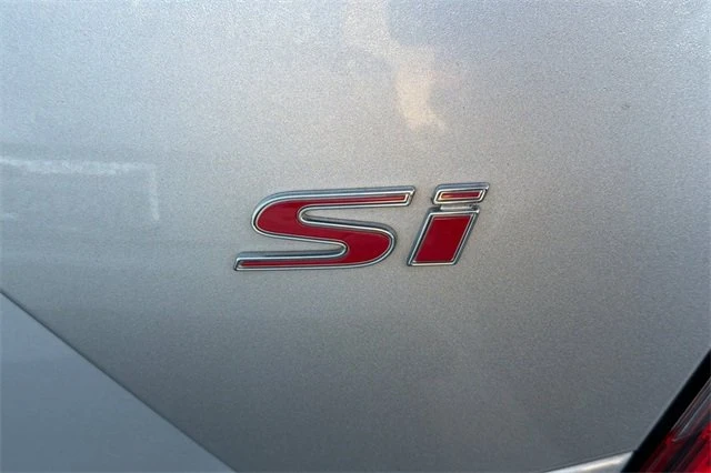 2017 Honda Civic Si 10th Gen - Image 5 of 7