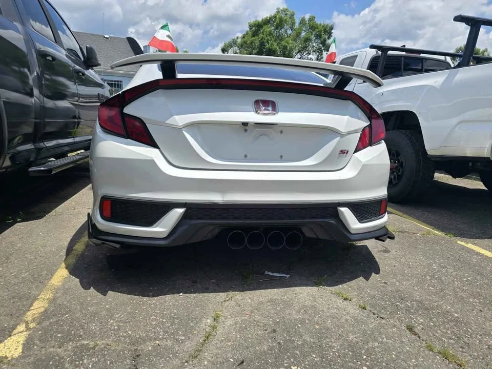 2017 Honda Civic Si 10th Gen - Image 6 of 6