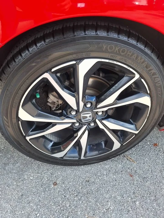 2017 Honda Civic Si 10th Gen - Image 3 of 7