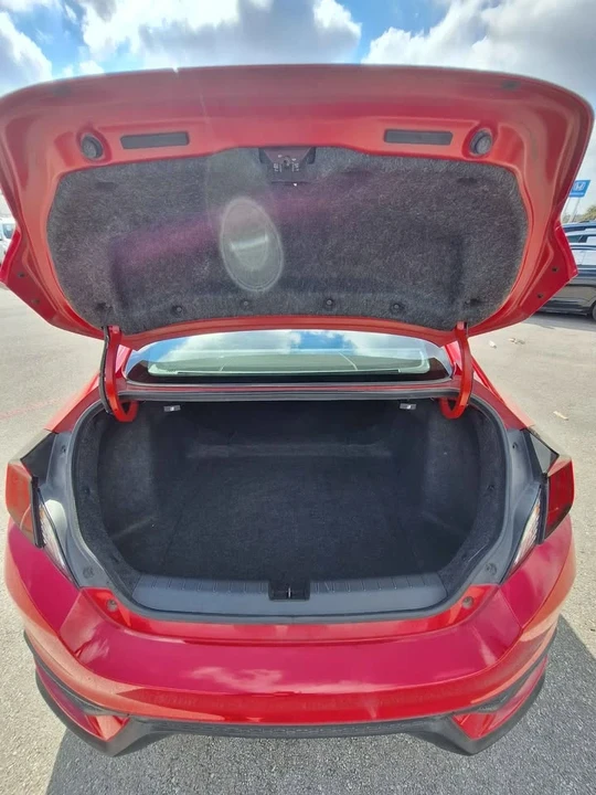 2017 Honda Civic Si 10th Gen - Image 5 of 7
