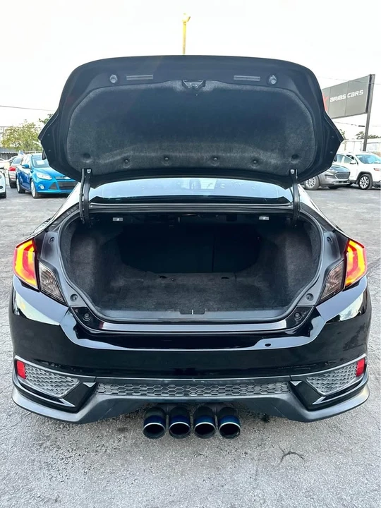 2017 Honda Civic Si 10th Gen - Image 14 of 19