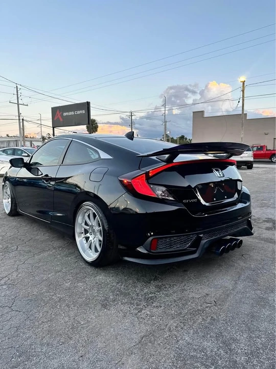 2017 Honda Civic Si 10th Gen - Image 2 of 19