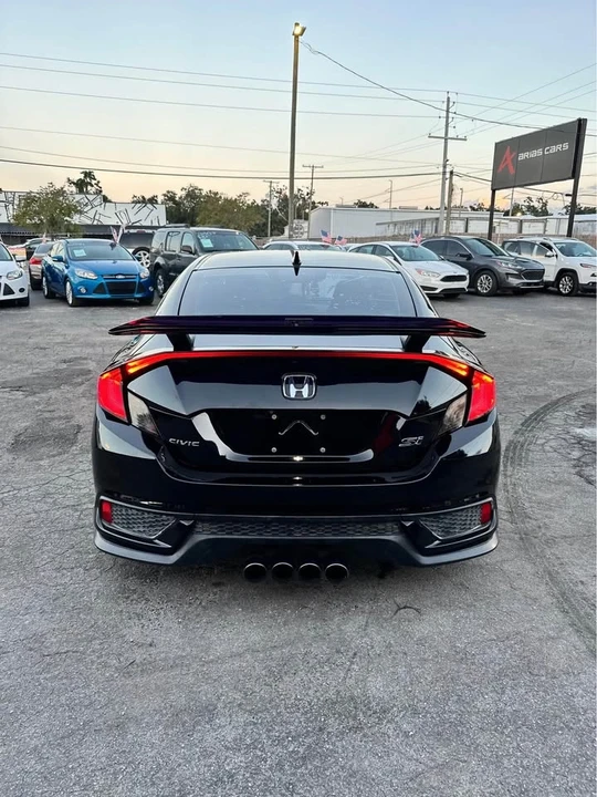 2017 Honda Civic Si 10th Gen - Image 16 of 19
