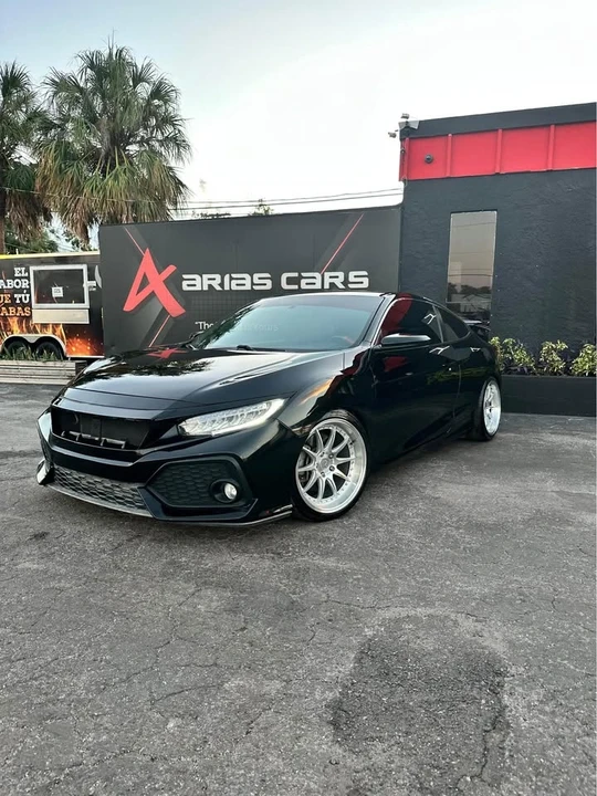 2017 Honda Civic Si 10th Gen - Image 4 of 19