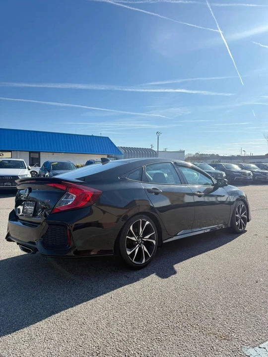 2017 Honda Civic Si 10th Gen - Image 5 of 11