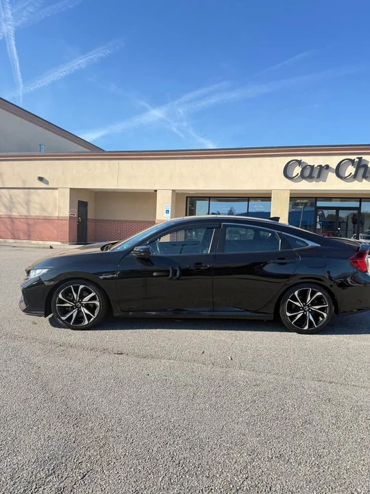 2017 Honda Civic Si 10th Gen - Image 2 of 11