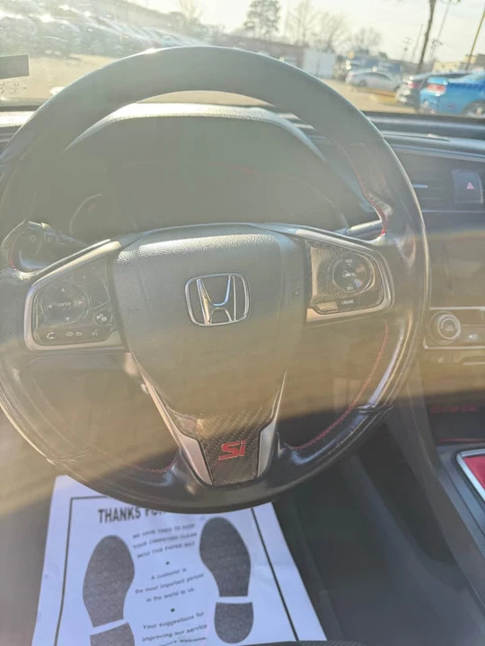 2017 Honda Civic Si 10th Gen - Image 9 of 11