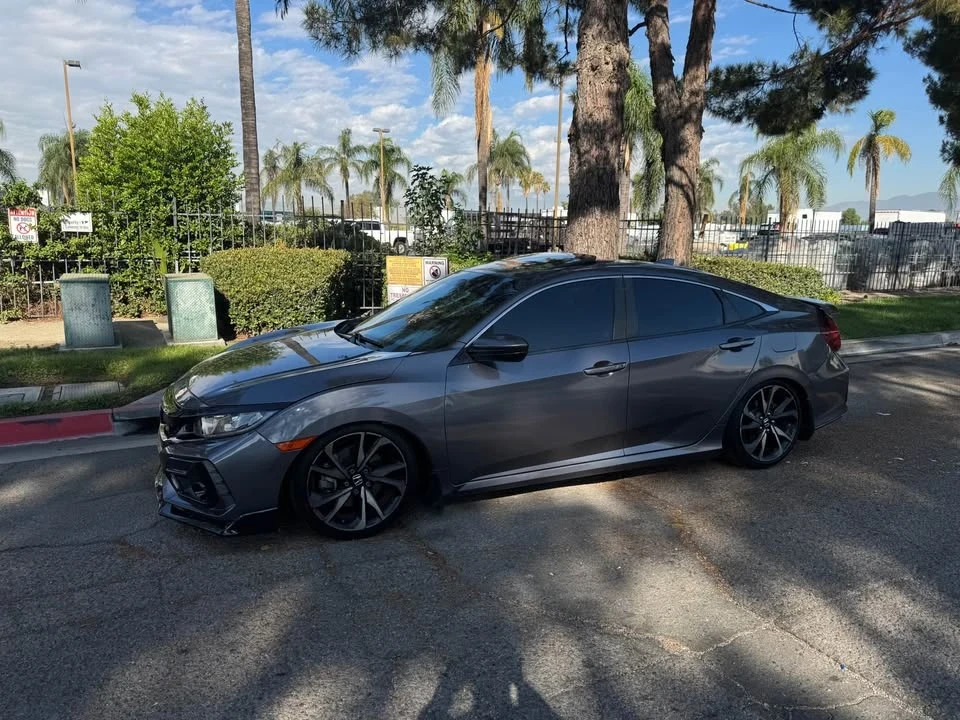 2017 Honda Civic Si 10th Gen - Image 2 of 20