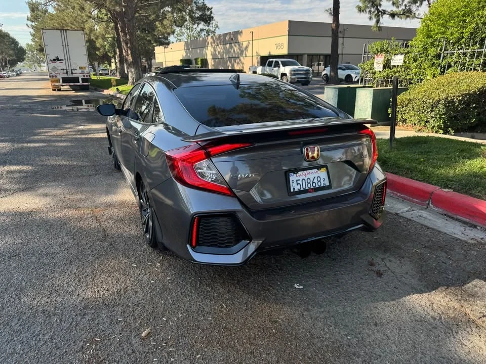 2017 Honda Civic Si 10th Gen - Image 5 of 20
