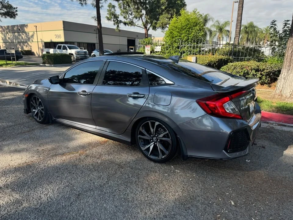 2017 Honda Civic Si 10th Gen - Image 4 of 20