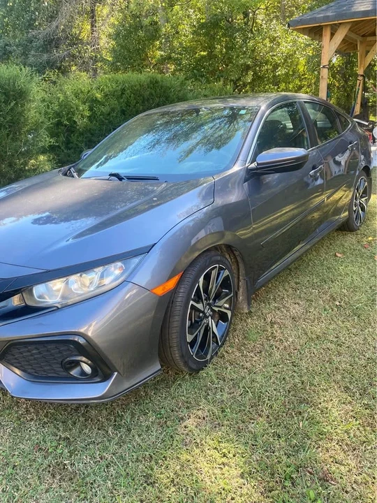 2017 Honda Civic Si 10th Gen - Image 6 of 13