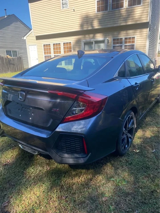 2017 Honda Civic Si 10th Gen - Image 9 of 13