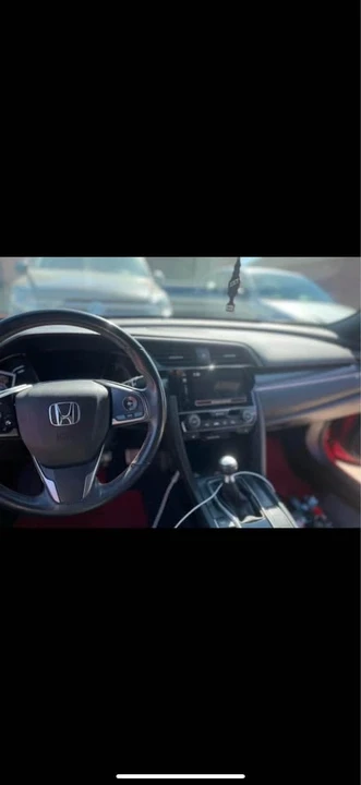 2017 Honda Civic Si 10th Gen - Image 2 of 3