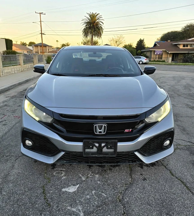 2017 Honda Civic Si 10th Gen - Image 3 of 16