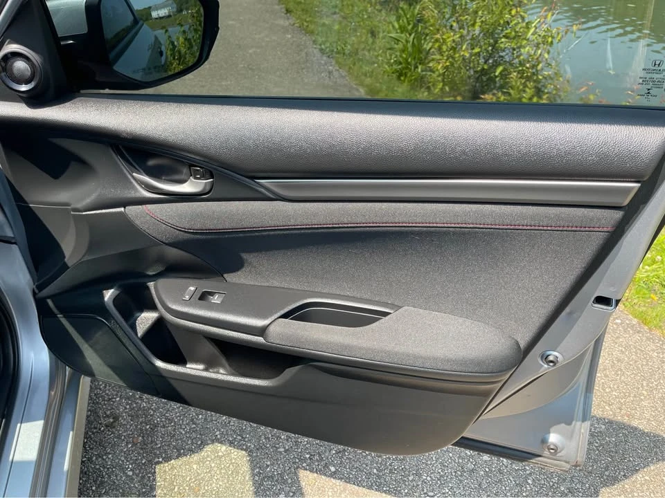 2017 Honda Civic Si 10th Gen - Image 19 of 20