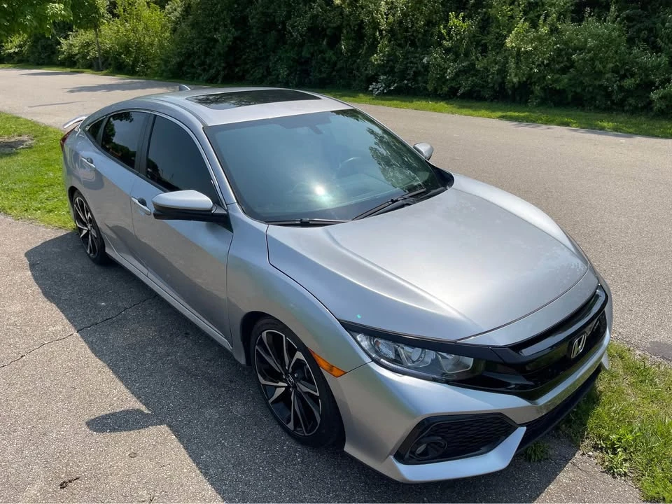 2017 Honda Civic Si 10th Gen - Image 11 of 20