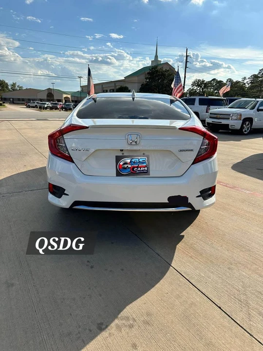 2017 Honda Civic 10th Gen - Image 6 of 8
