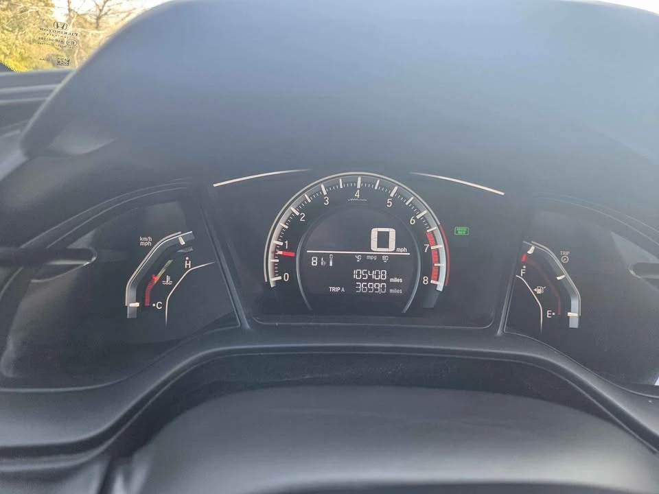 2017 Honda Civic 10th Gen - Image 11 of 17