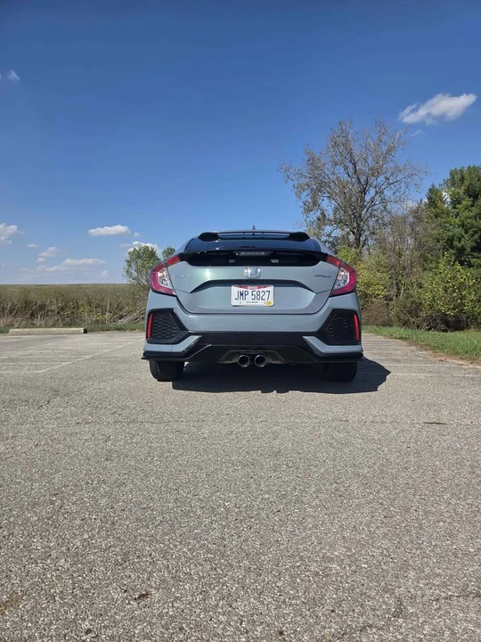 2017 Honda Civic 10th Gen - Image 7 of 17
