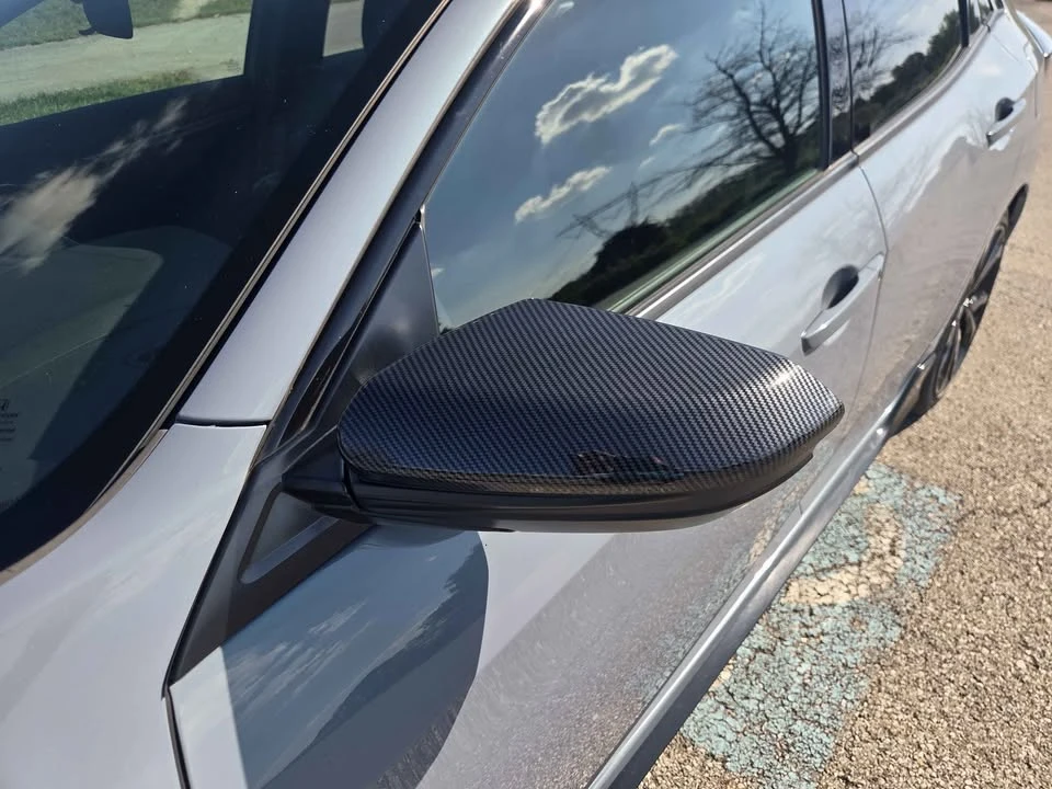 2017 Honda Civic 10th Gen - Image 10 of 17