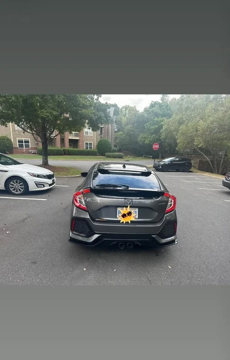 2017 Honda Civic 10th Gen - Image 4 of 6