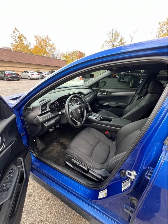 2017 Honda Civic 10th Gen - Image 10 of 10