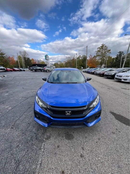 2017 Honda Civic 10th Gen - Image 7 of 10