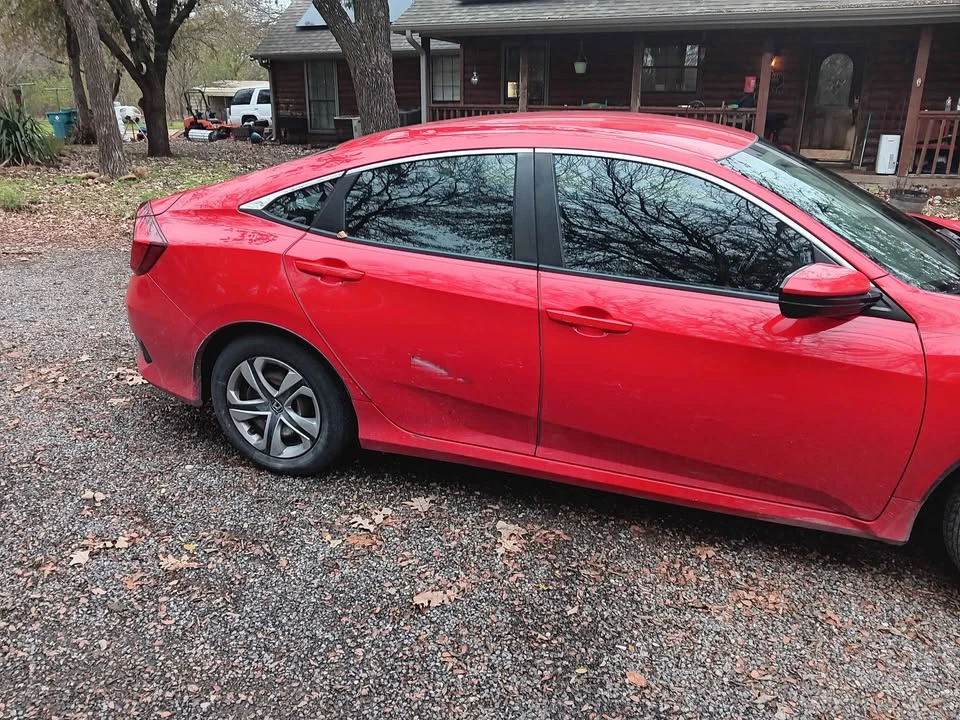 2017 Honda Civic 10th Gen - Image 3 of 8