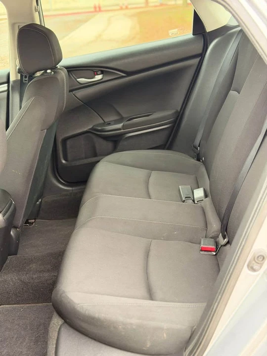 2017 Honda Civic 10th Gen - Image 15 of 17