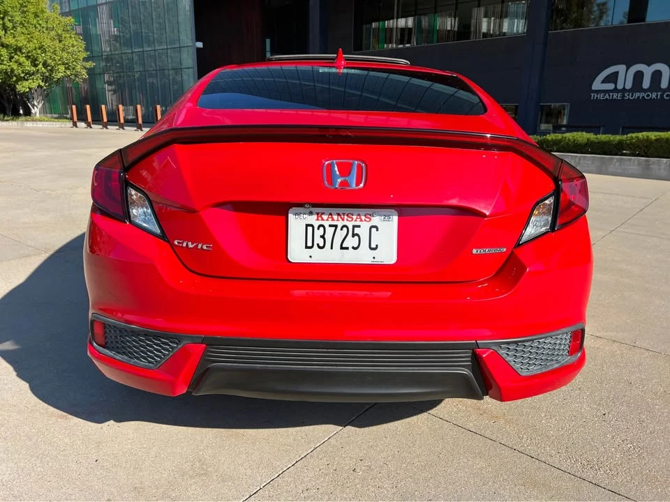 2017 Honda Civic 10th Gen - Image 5 of 20