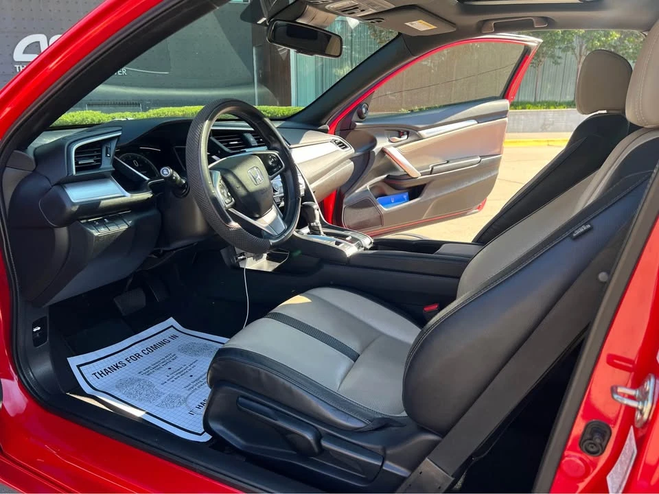 2017 Honda Civic 10th Gen - Image 15 of 20