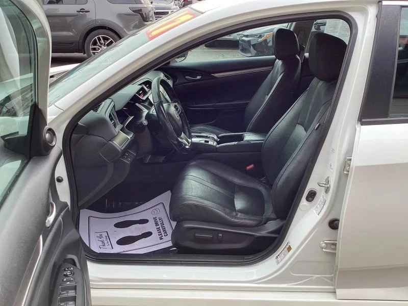 2017 Honda Civic 10th Gen - Image 9 of 18