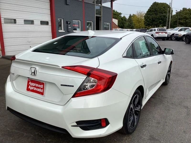 2017 Honda Civic 10th Gen - Image 8 of 18